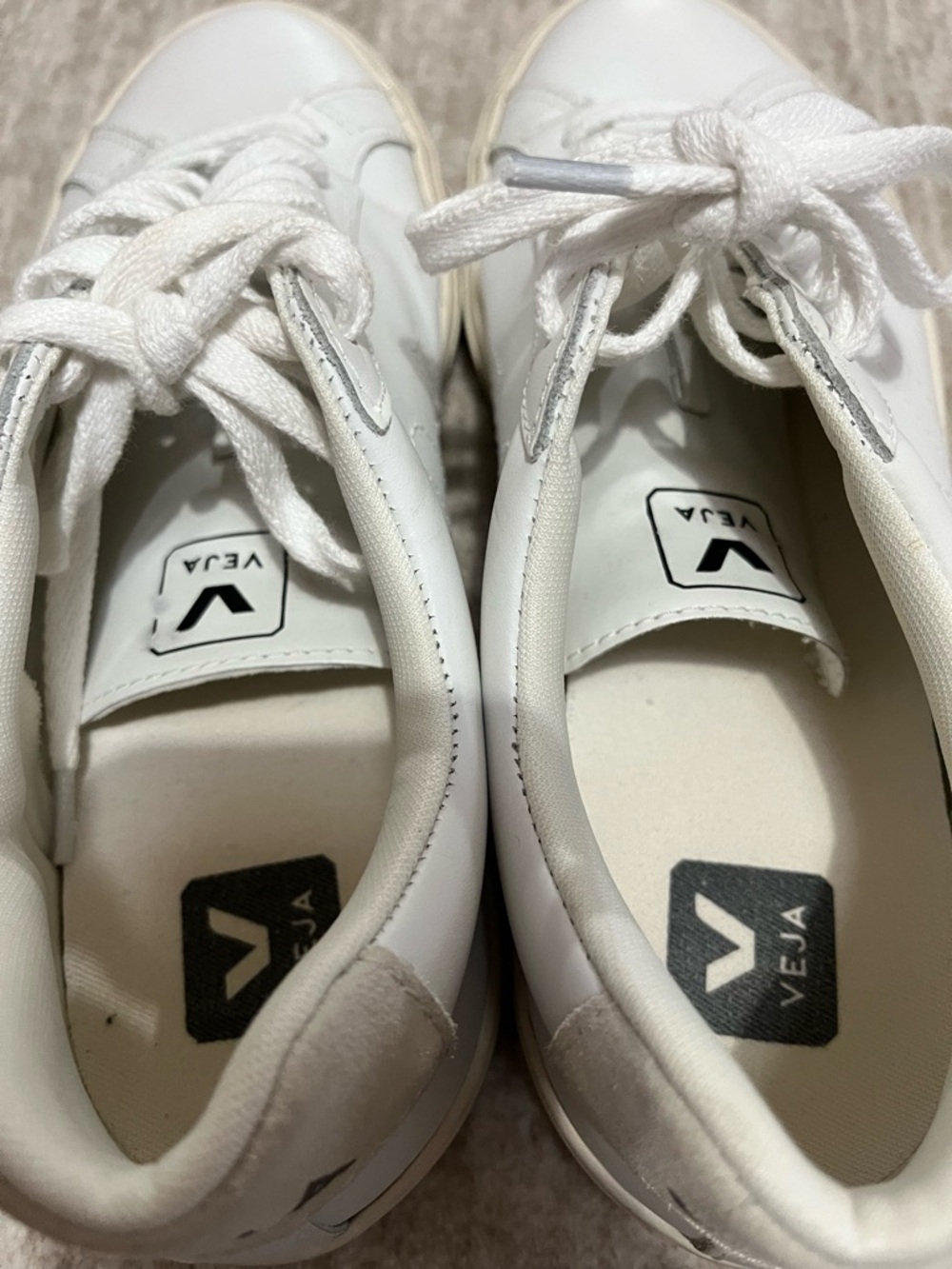 Veja White Low-Top Sneakers with Cream Sole - Picture 4 of 8